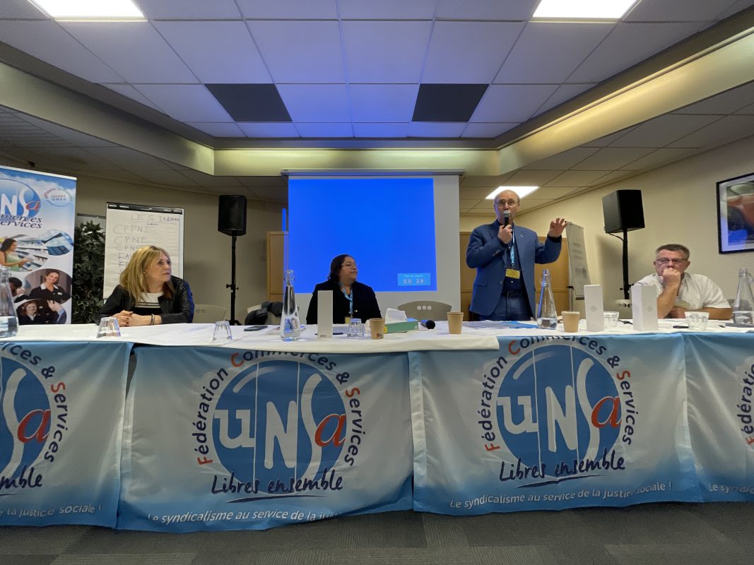 UNSA Commerces Distribution & Services