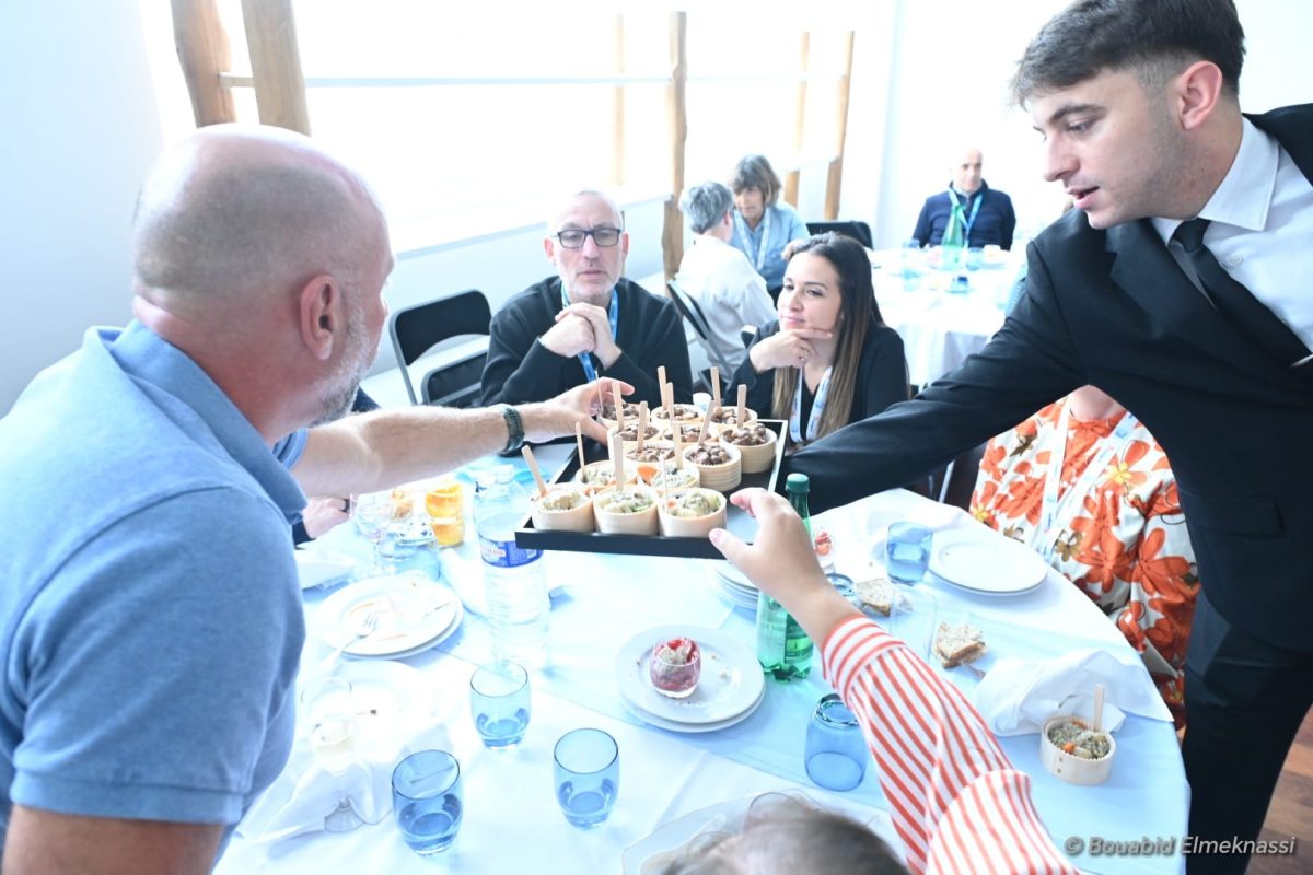 UNSA Commerces Distribution & Services