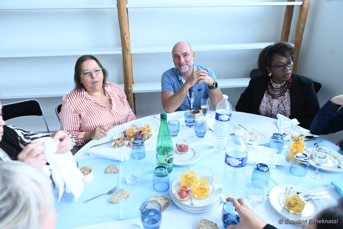 UNSA Commerces Distribution & Services