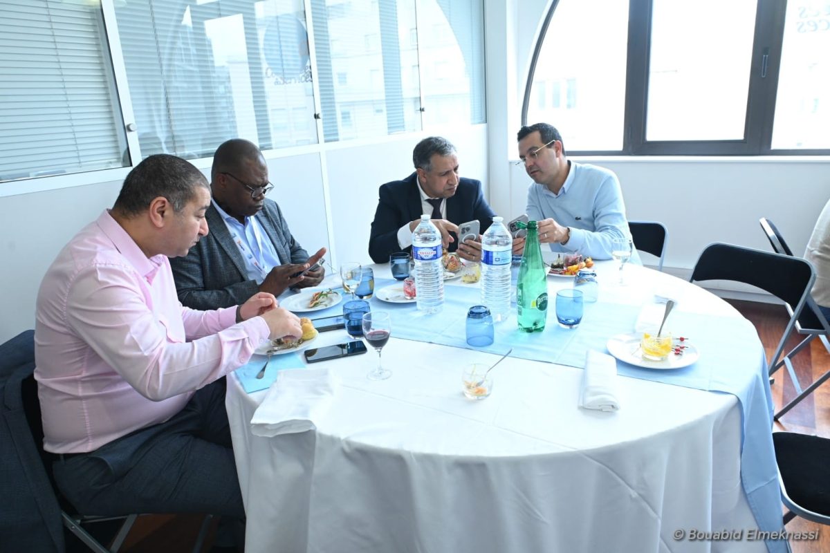 UNSA Commerces Distribution & Services